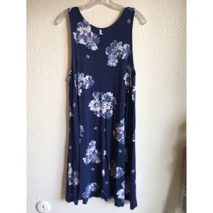Old navy sleeveless swing dress